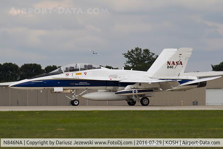 N846NA, McDonnell Douglas F/A-18B Hornet C/N 23, NASA F/A-18B Hornet 846  161355, N846NA