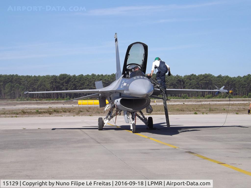 15129, 1982 General Dynamics F-16AM Fighting Falcon C/N M17-13/61-610, During the LPMR open day.
Already sold to Romanian Air Force.