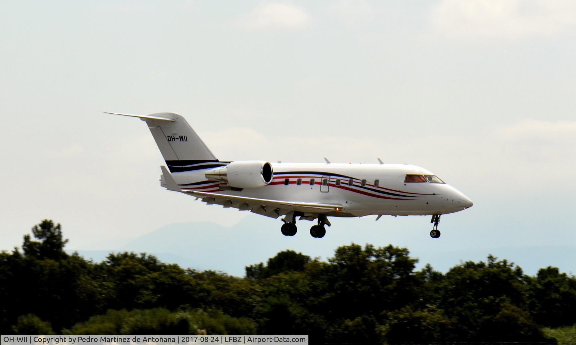 OH-WII, 2006 Bombardier Challenger 604 (CL-600-2B16) C/N 5642, Aéroport  Biarritz-Anglet-Bayonne