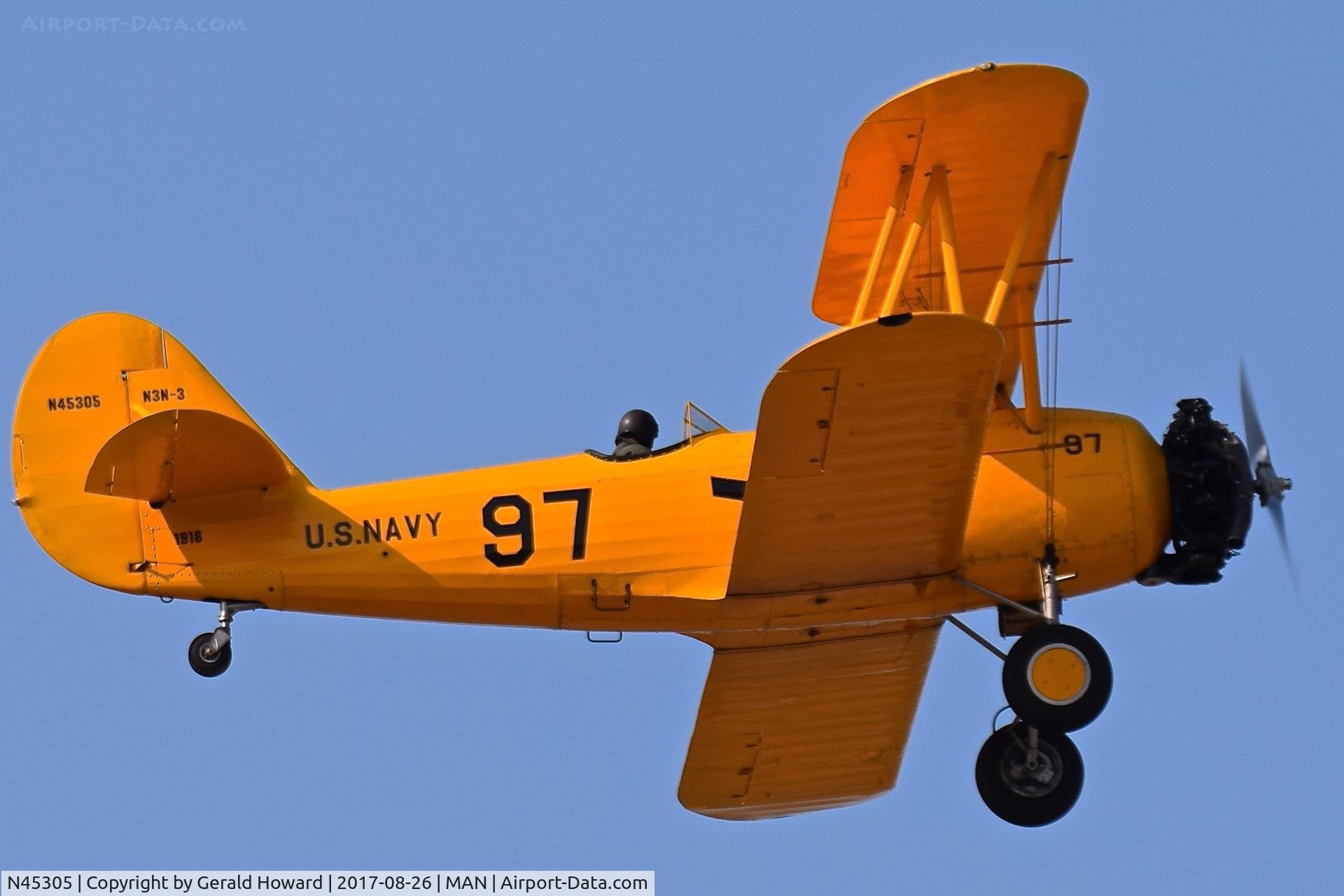 N45305, 1940 Naval Aircraft Factory N3N-3 C/N 1918, Departing RWY 29.