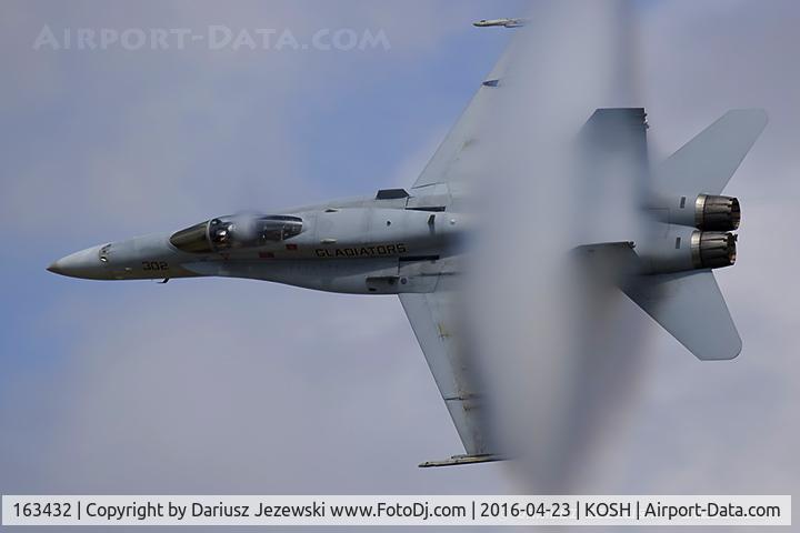 163432, 1987 McDonnell Douglas F/A-18C Hornet C/N 628/C006, F/A-18C Hornet 163432 AB-310 from VFA-136 