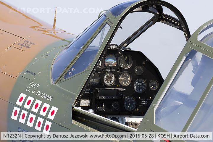 N1232N, 1943 Curtiss P-40N Warhawk C/N 27483, Cockpit of Curtiss P-40M Warhawk 