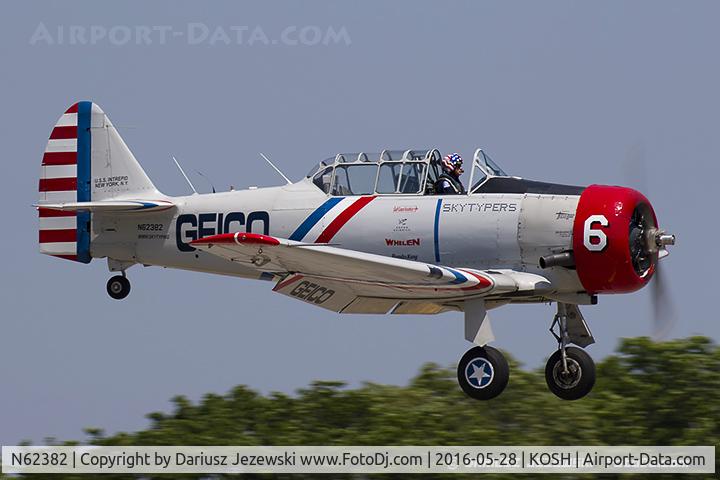 N62382, 1940 North American SNJ-2 Texan C/N 2039, North American SNJ-2 Texan  C/N 2039 - Geico Skytypers, N62382