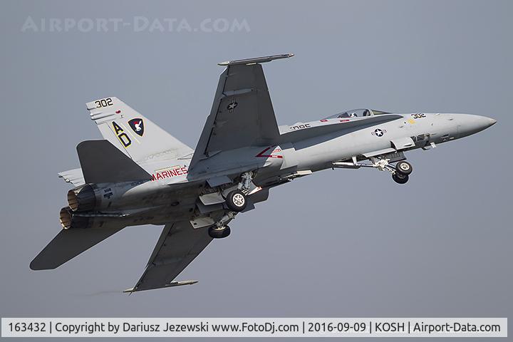 163432, 1987 McDonnell Douglas F/A-18C Hornet C/N 628/C006, F/A-18C Hornet 163432 AB-310 from VFA-136 