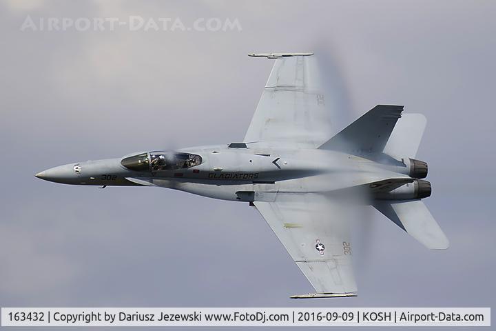 163432, 1987 McDonnell Douglas F/A-18C Hornet C/N 628/C006, F/A-18C Hornet 163432 AB-310 from VFA-136 