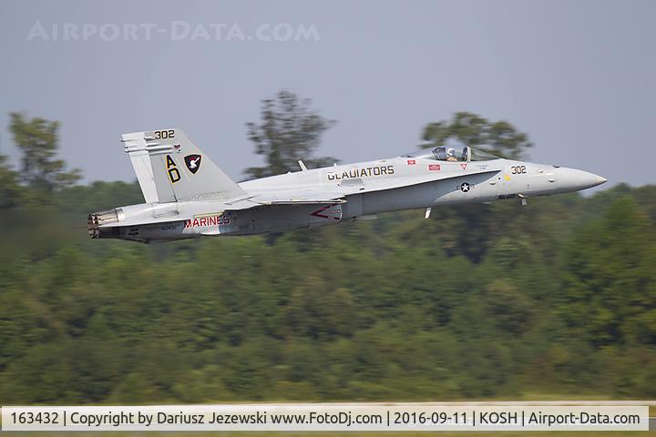 163432, 1987 McDonnell Douglas F/A-18C Hornet C/N 628/C006, F/A-18C Hornet 163432 AB-310 from VFA-136 