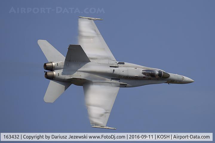 163432, 1987 McDonnell Douglas F/A-18C Hornet C/N 628/C006, F/A-18C Hornet 163432 AD-302 from VFA-106 