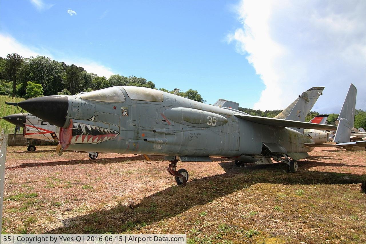 35, Vought F-8E(FN) Crusader C/N 1252, Vought F-8E(FN) Crusader, Preserved at Savigny-Les Beaune Museum