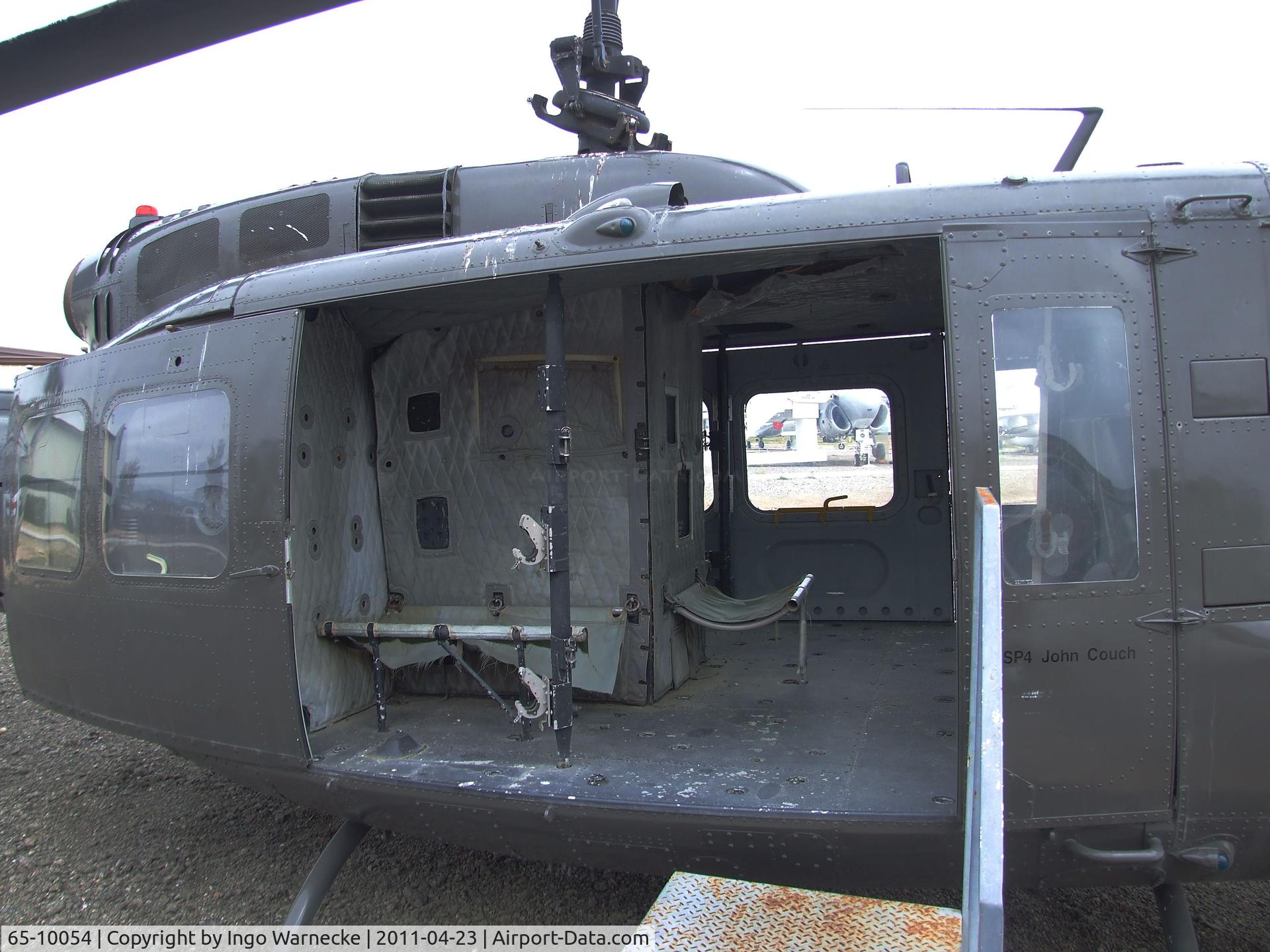 65-10054, 1965 Bell UH-1D Iroquois C/N 5098, Bell UH-1D Iroquois at the Estrella Warbirds Museum, Paso Robles CA  #i