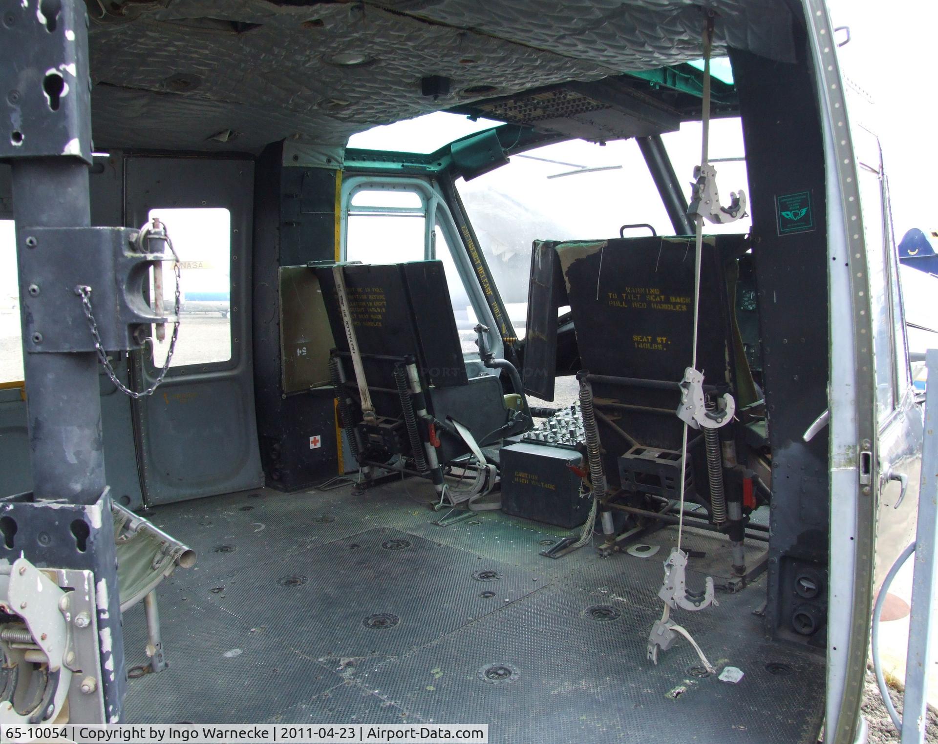 65-10054, 1965 Bell UH-1D Iroquois C/N 5098, Bell UH-1D Iroquois at the Estrella Warbirds Museum, Paso Robles CA  #c