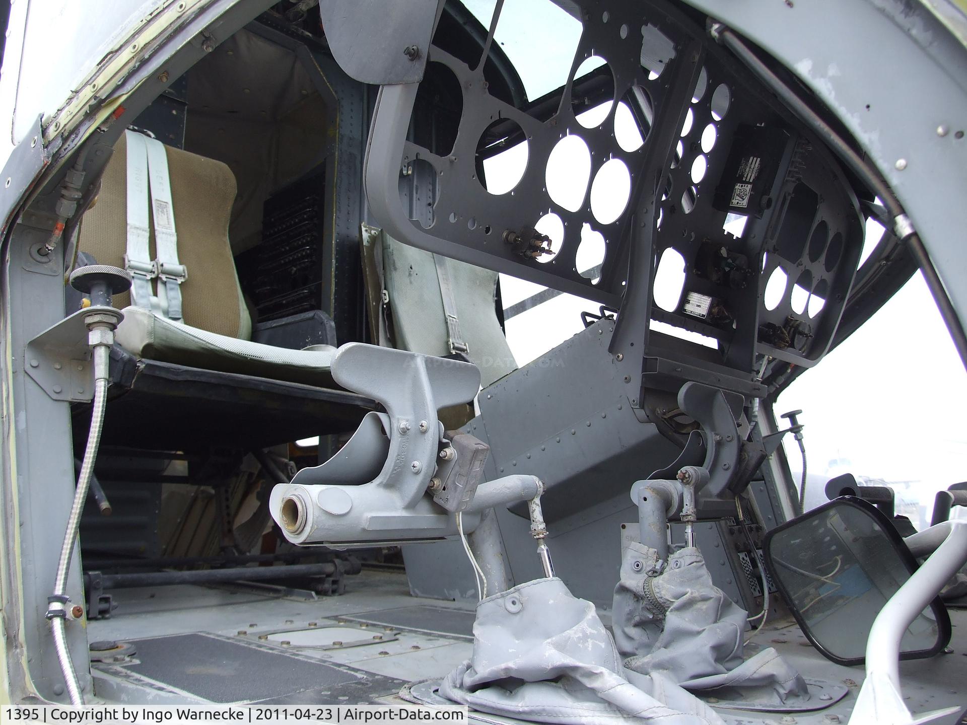 1395, Sikorsky HH-52A Sea Guard C/N 62.076, Sikorsky HH-52A Sea Guardian, being restored at the Estrella Warbirds Museum, Paso Robles CA  #c
