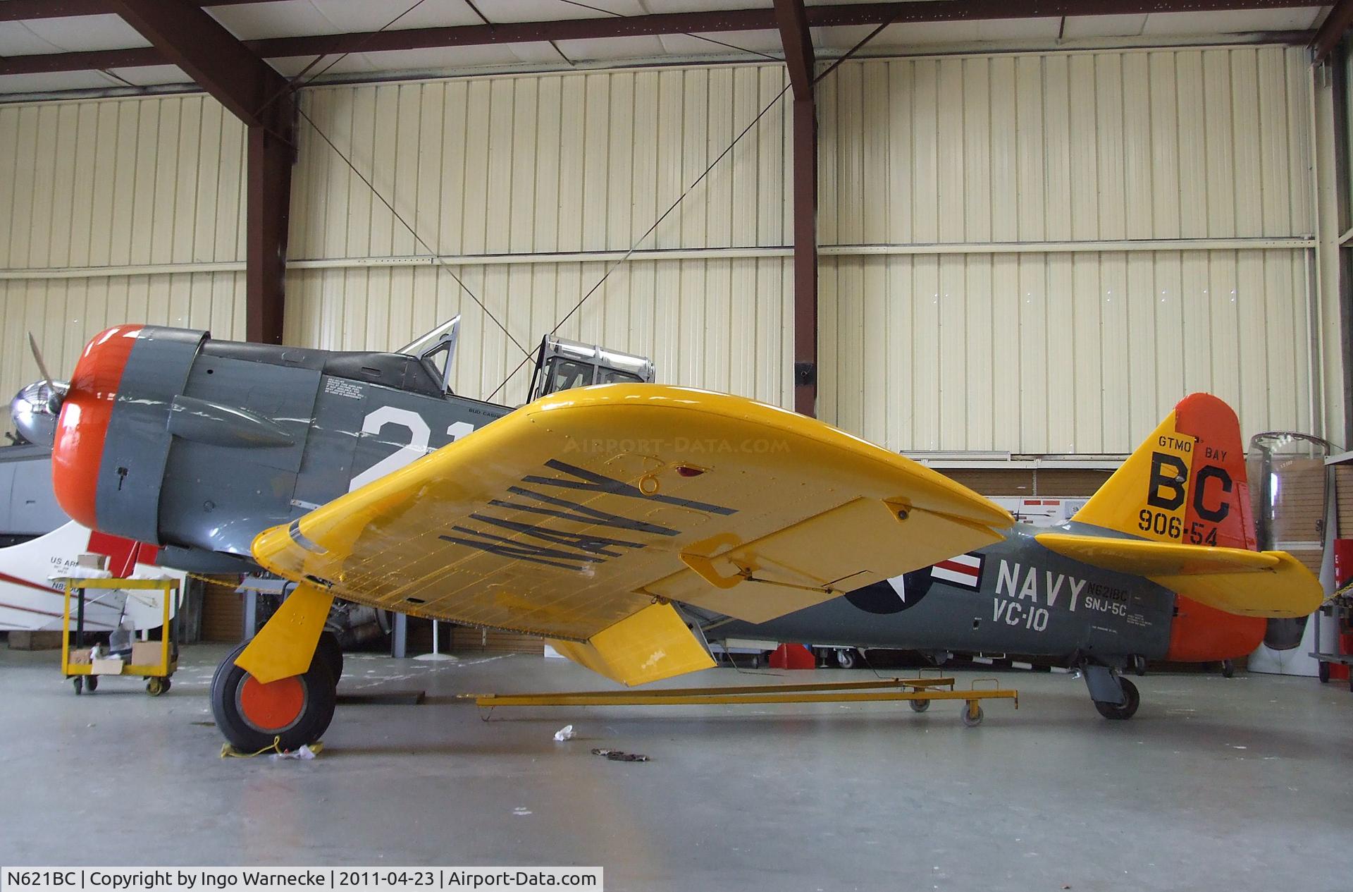 N621BC, 1944 North American SNJ-5C Texan Texan C/N 88-17652, North American SNJ-5C Texan at the Estrella Warbirds Museum, Paso Robles CA