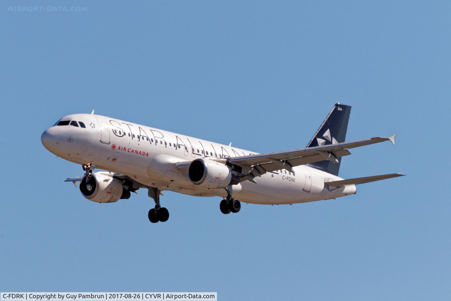 C-FDRK, 1990 Airbus A320-211 C/N 084, Landing