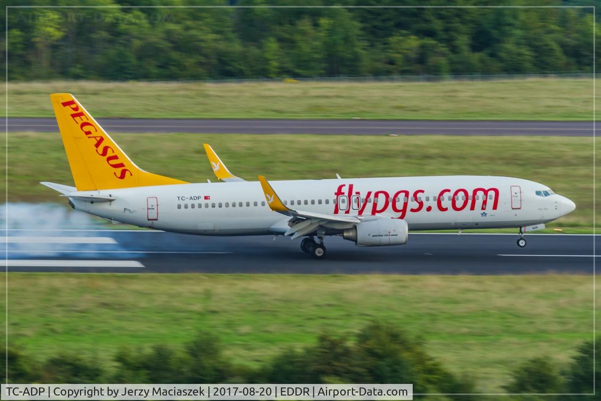 TC-ADP, 2011 Boeing 737-82R C/N 40720, Boeing 737-82R