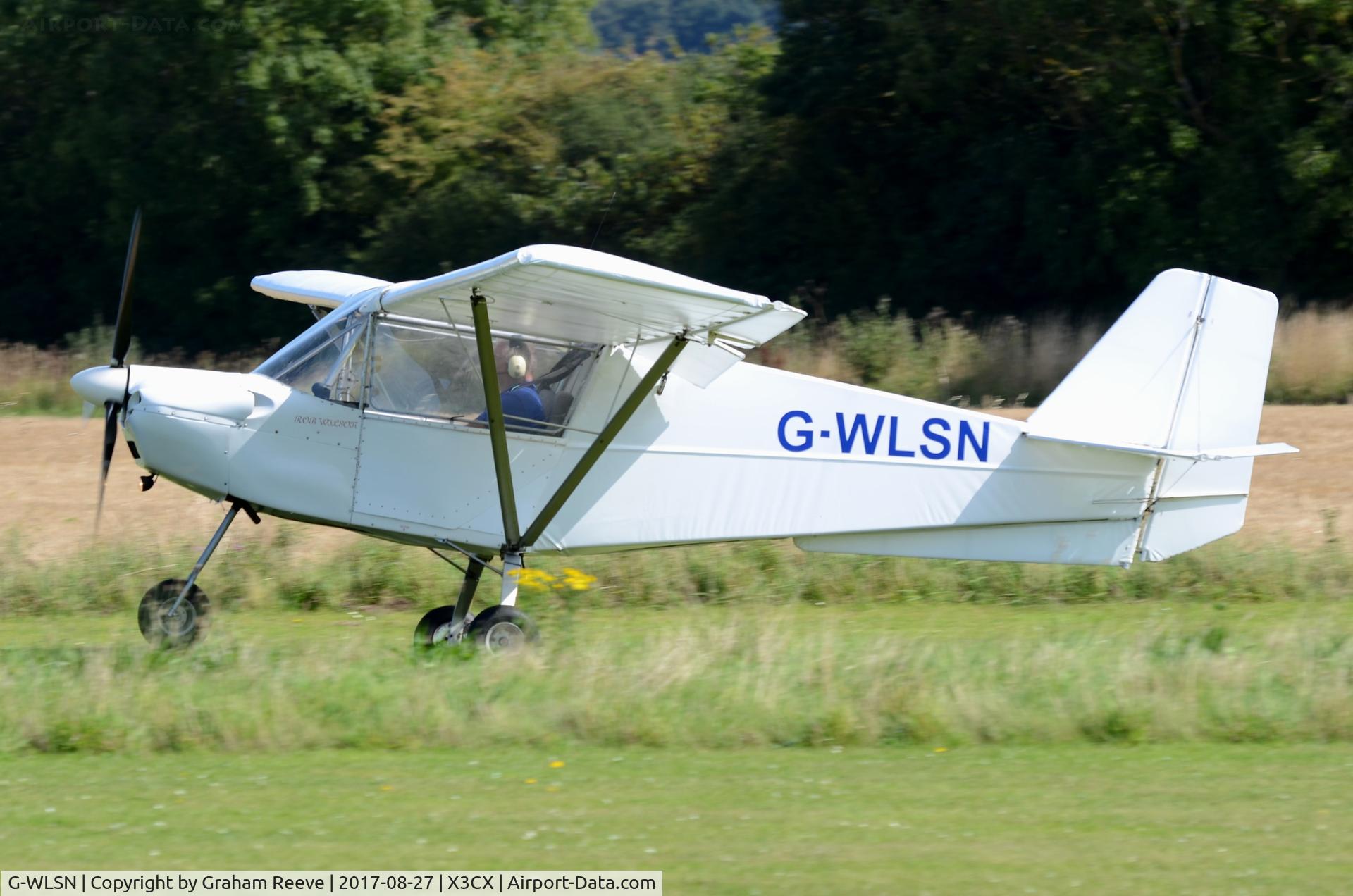 G-WLSN, 2005 Skyranger 912S(1) C/N BMAA/HB/474, Landing at Northrepps.