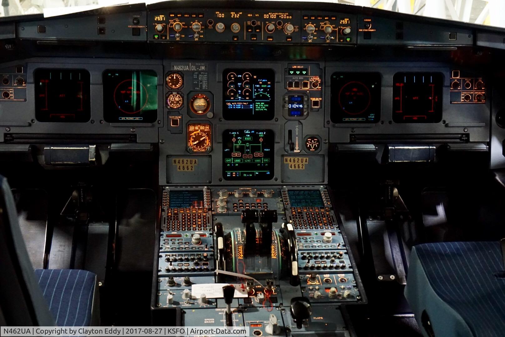 N462UA, 2000 Airbus A320-232 C/N 1272, SFO 2017.