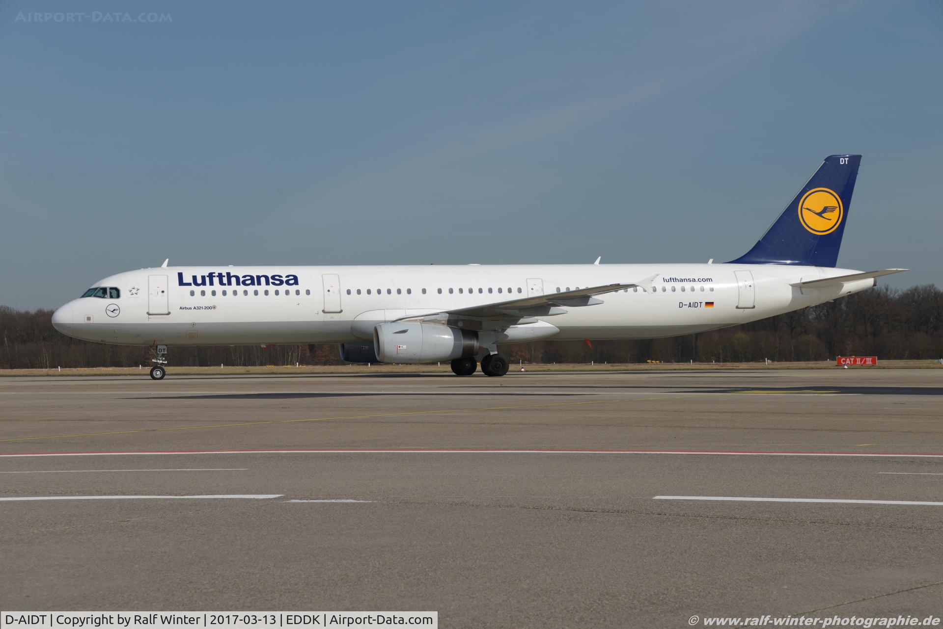 D-AIDT, 2012 Airbus A321-231 C/N 5087, Airbus A321-231 - LH DLH Lufthansa - 5087 - D-AIDT - 13.03.2017 - CGN