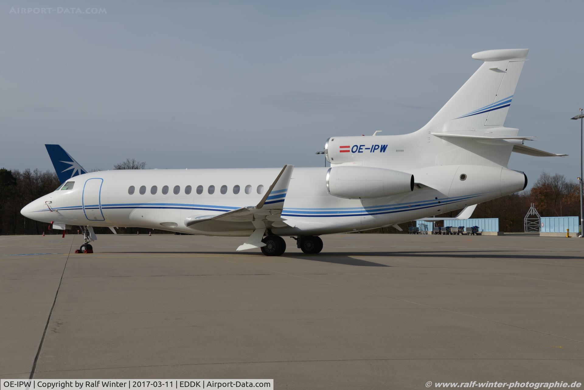 OE-IPW, 2014 Dassault Falcon 7X C/N 238, Dassault Falcon 7X - Jet Pool Network Luftverkehrs GmbH - 238 - OE-IPW - 11.03.2017 - CGN