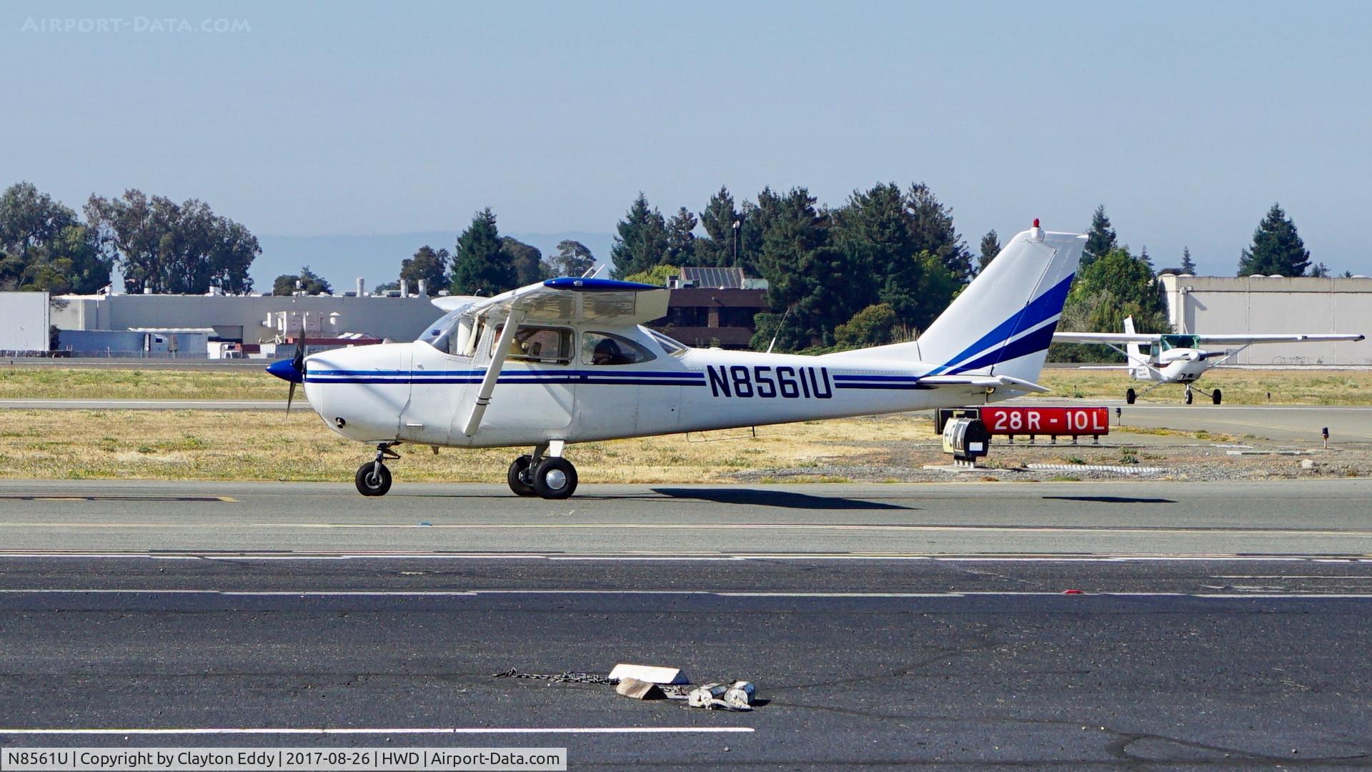 N8561U, 1964 Cessna 172F C/N 17252461, HWD 2017.