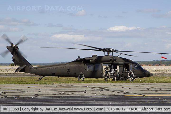 00-26869, Sikorsky UH-60L Black Hawk C/N 70.4505, UH-60L Blackhawk 00-26869  from 1/126th Avn  Quonset Point ANGS, RI