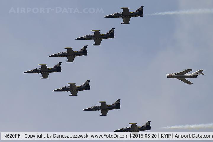 N620PF, 1960 PZL-Mielec Lim-5 (MiG-17F) C/N 1D0620, Breitling Jet Team and PZL Mielec Lim-5P (MiG-17PF)  C/N 1D0620, NX620PF