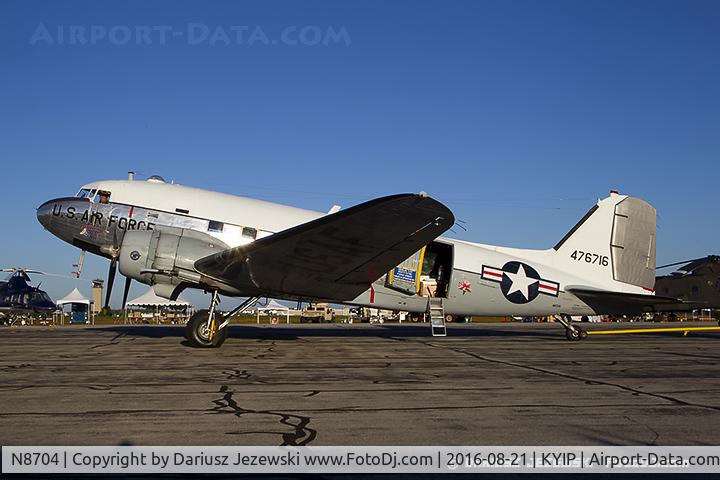 N8704, 1944 Douglas DC3C-S4C4G (TC-47B-30-DK) C/N 33048, Douglas DC-3C-S4C4G 
