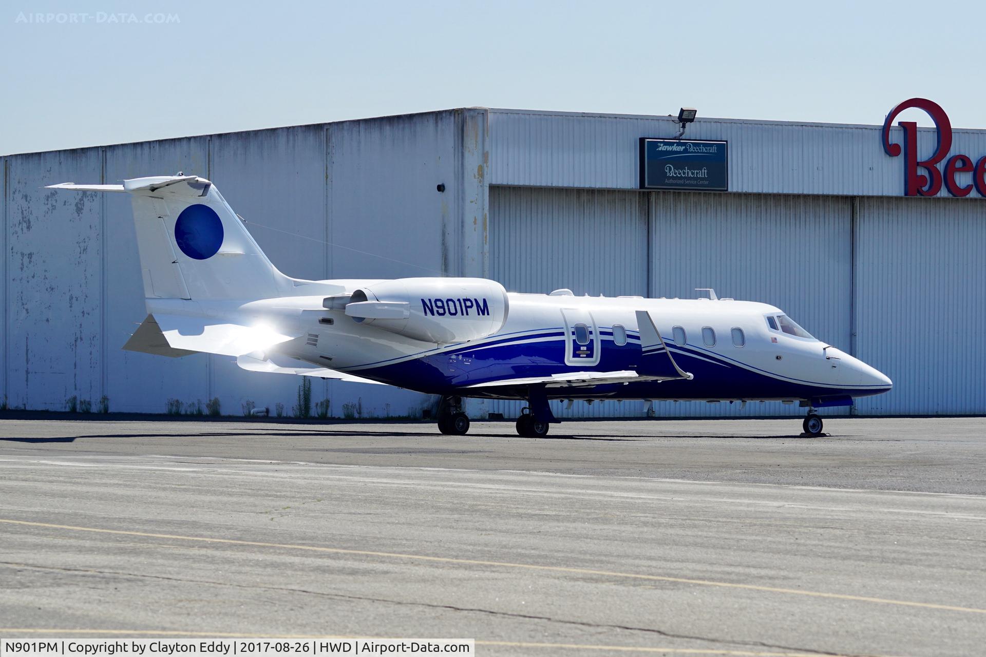 N901PM, 2011 Learjet 60 C/N 404, Hayward Airport 2017.