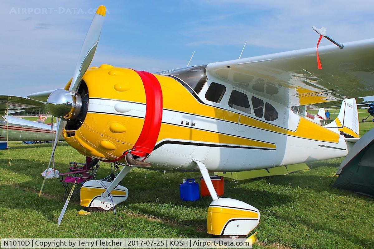N1010D, 1950 Cessna 195A C/N 7618, At 2017 AirVenture at Oshkosh