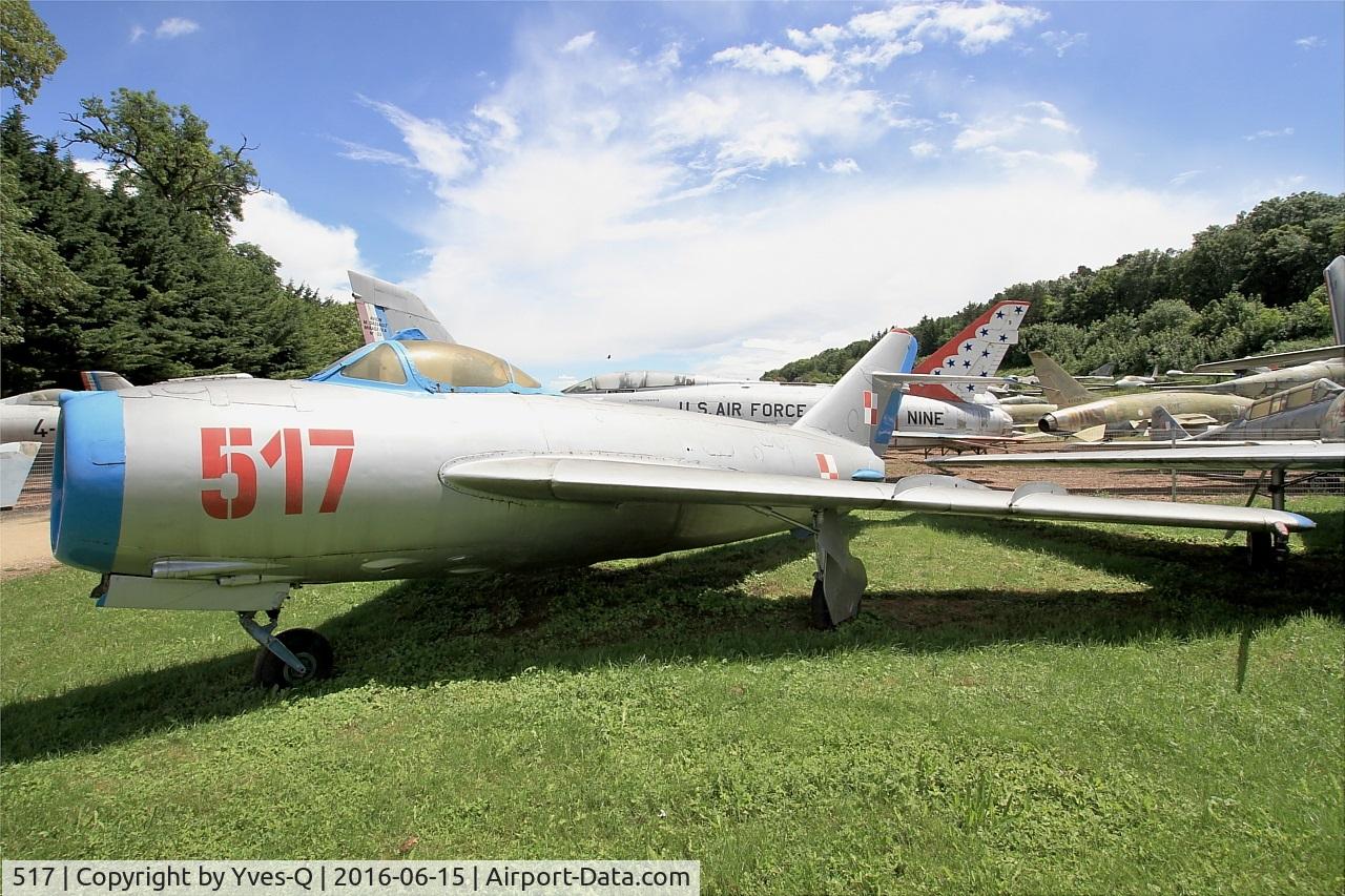 517, PZL-Mielec Lim-5 (MiG-17F) C/N 1C0517, PZL-Mielec Lim-5 (MiG-17F), Preserved at Savigny-Les Beaune Museum