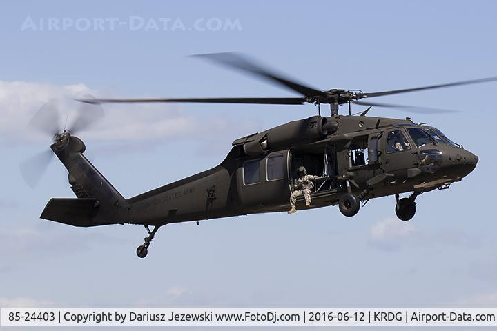 85-24403, Sikorsky UH-60A Blackhawk C/N 70-0880, UH-60A Blackhawk 85-24403  from 1/126th Avn  Quonset Point ANGS, RI
