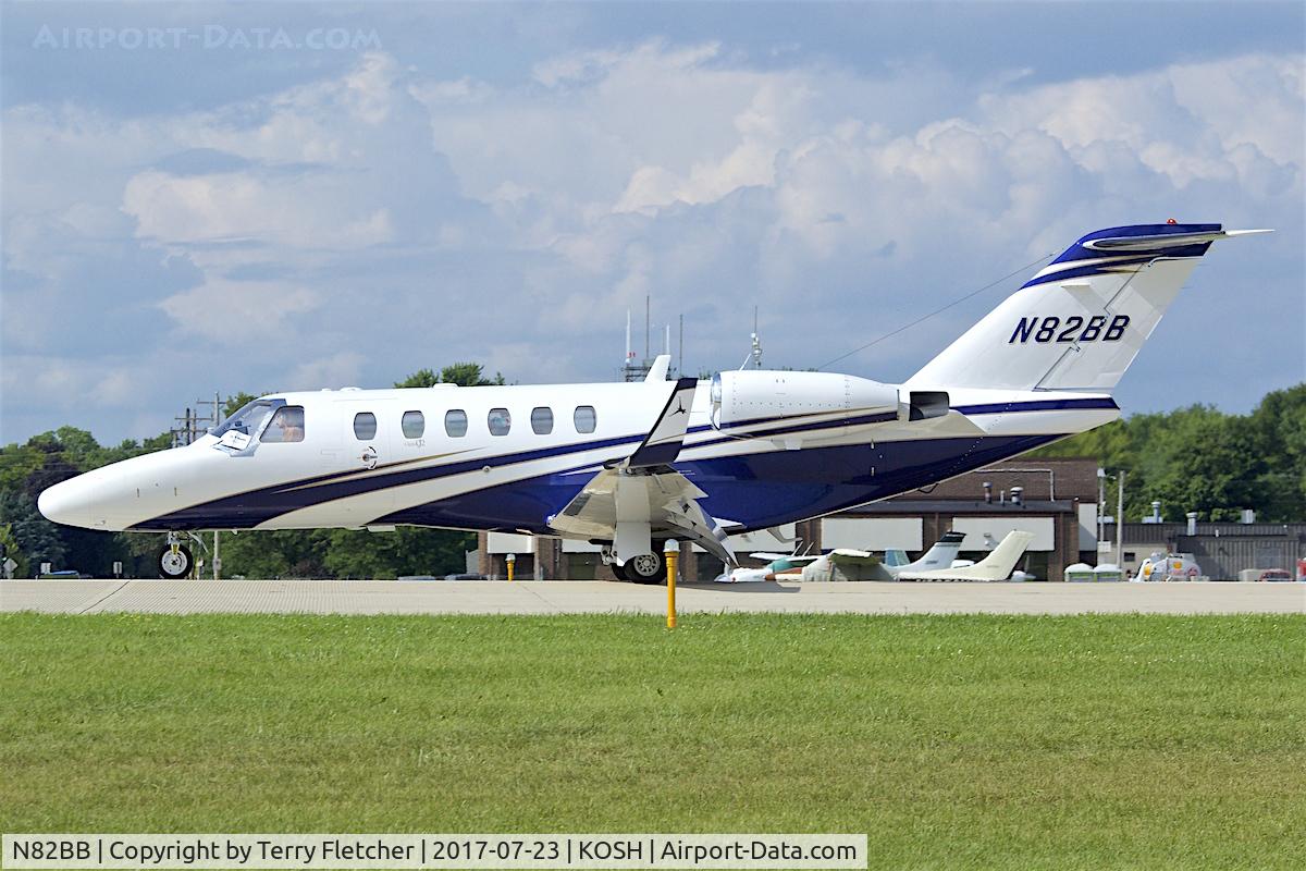 N82BB, 2002 Cessna 525A CitationJet CJ2 C/N 525A0062, At 2017 AirVenture at Oshkosh