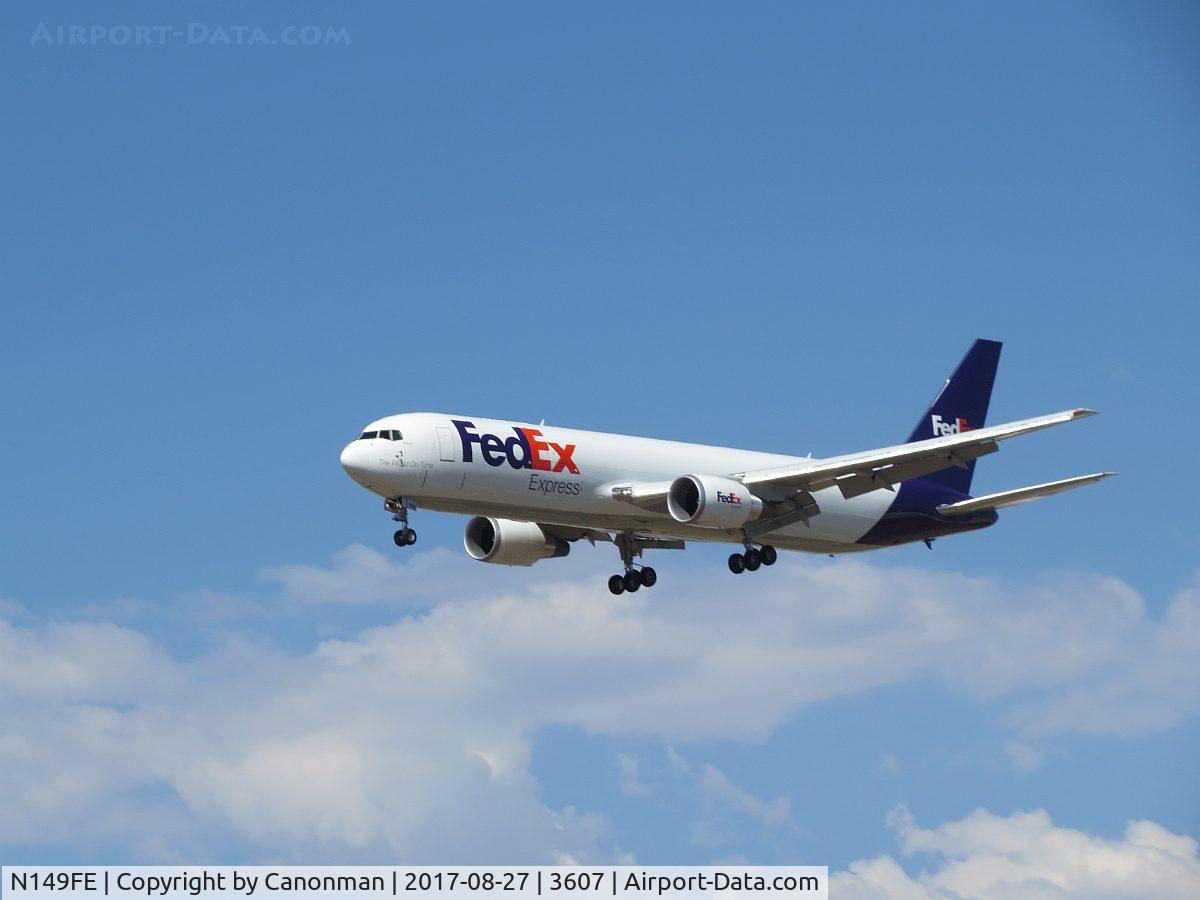 N149FE, 2017 Boeing 767-3S2F/ER C/N 62947, Landing