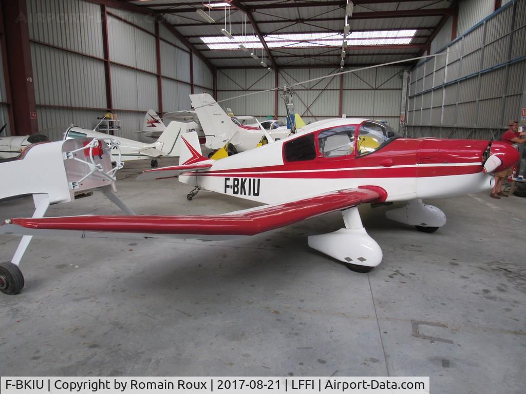 F-BKIU, , Parked
