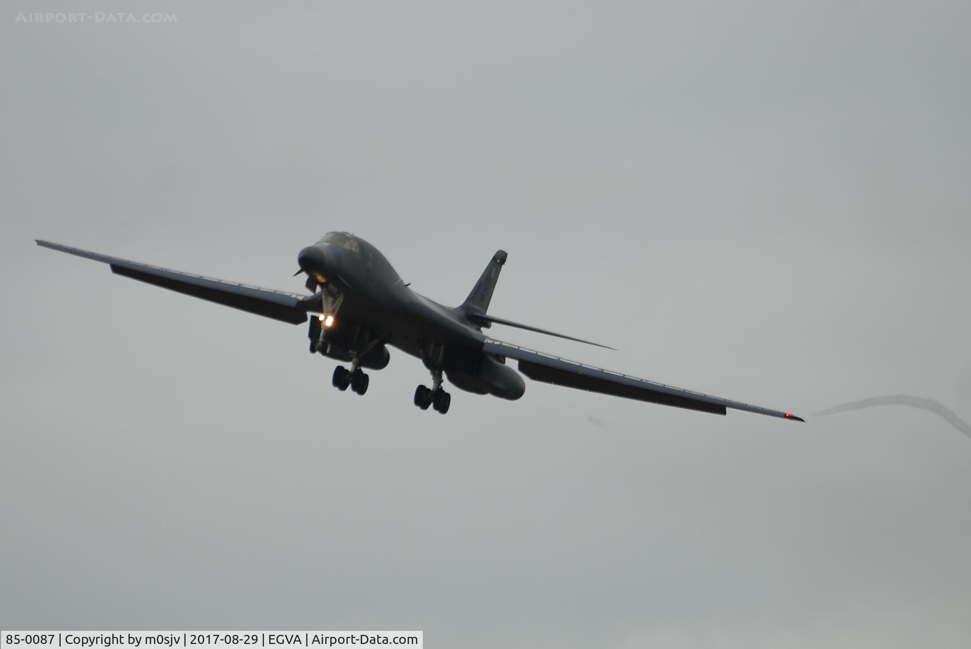85-0087, 1985 Rockwell B-1B Lancer C/N 47, A B1B RETURNING TO FAIRFORD