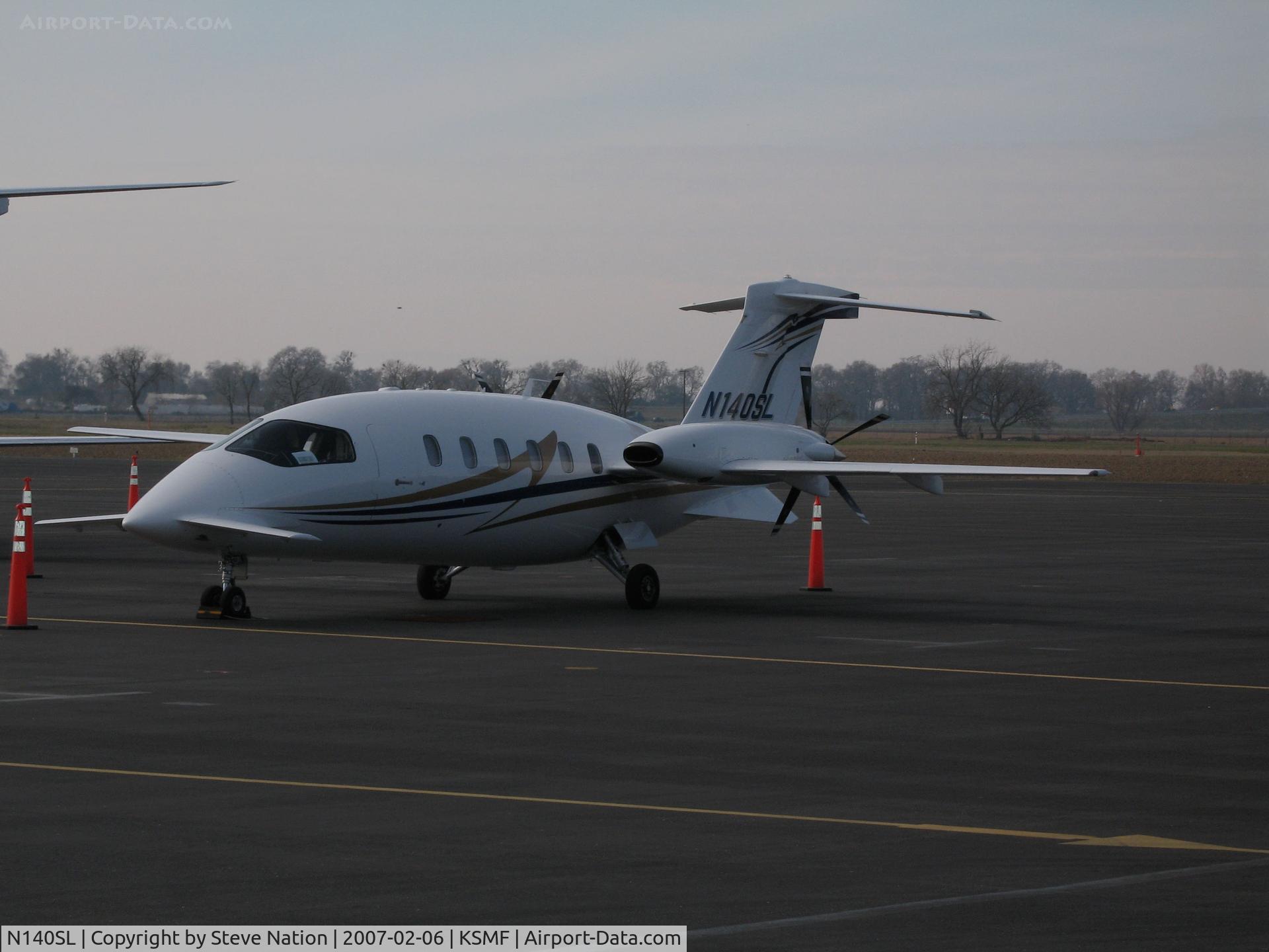 N140SL, 2005 Piaggio P-180 Avanti II C/N 1107, Avatar, Bedford, MA 2005 Piaggio P-180 Avanti II @ Sacramento International Airport, CA Executive Jet Terminal (to N435CM Avanti LLC 2015-12-08)