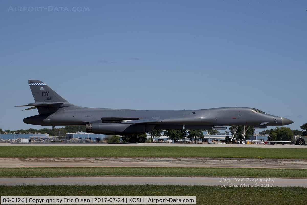 86-0126, 1986 Rockwell B-1B Lancer C/N 86, Bone at Oshkosh.