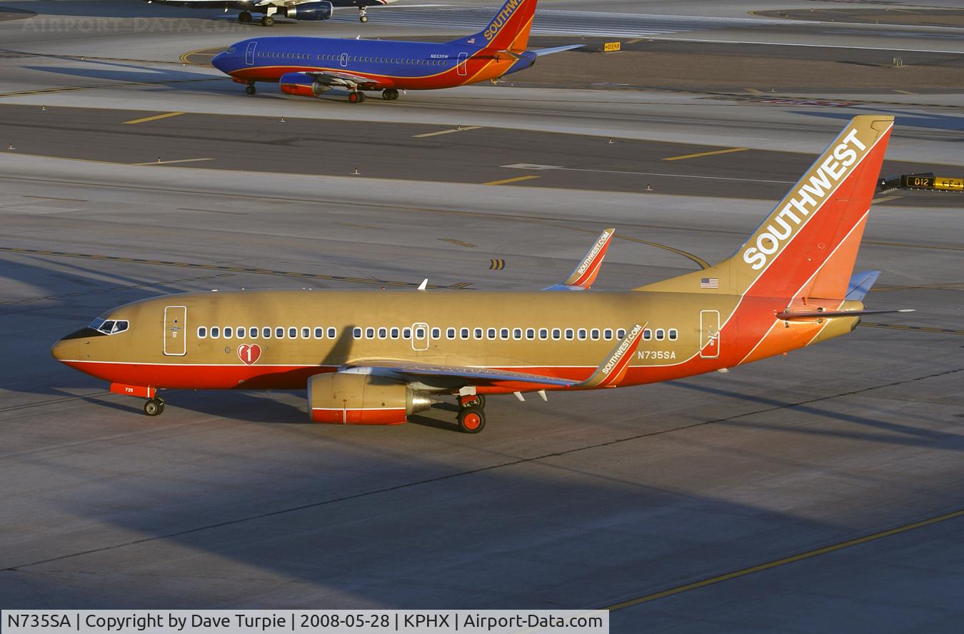 N735SA, 1999 Boeing 737-7H4 C/N 27867, Old livery.
