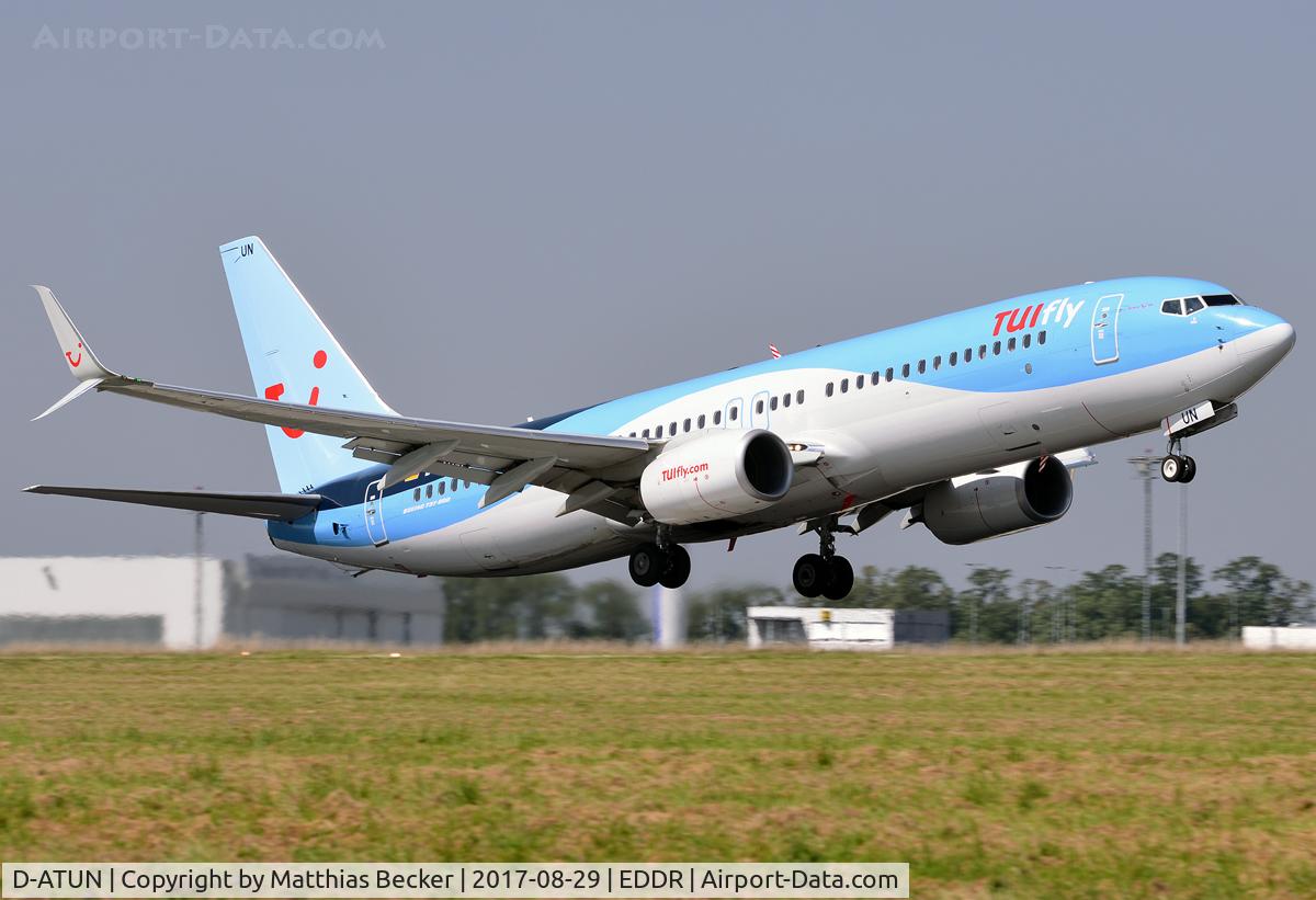 D-ATUN, 2015 Boeing 737-8K5 C/N 41660, D-ATUN