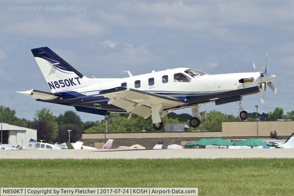 N850KT, Socata TBM-700 C/N 566, At 2017 AirVenture at Oshkosh