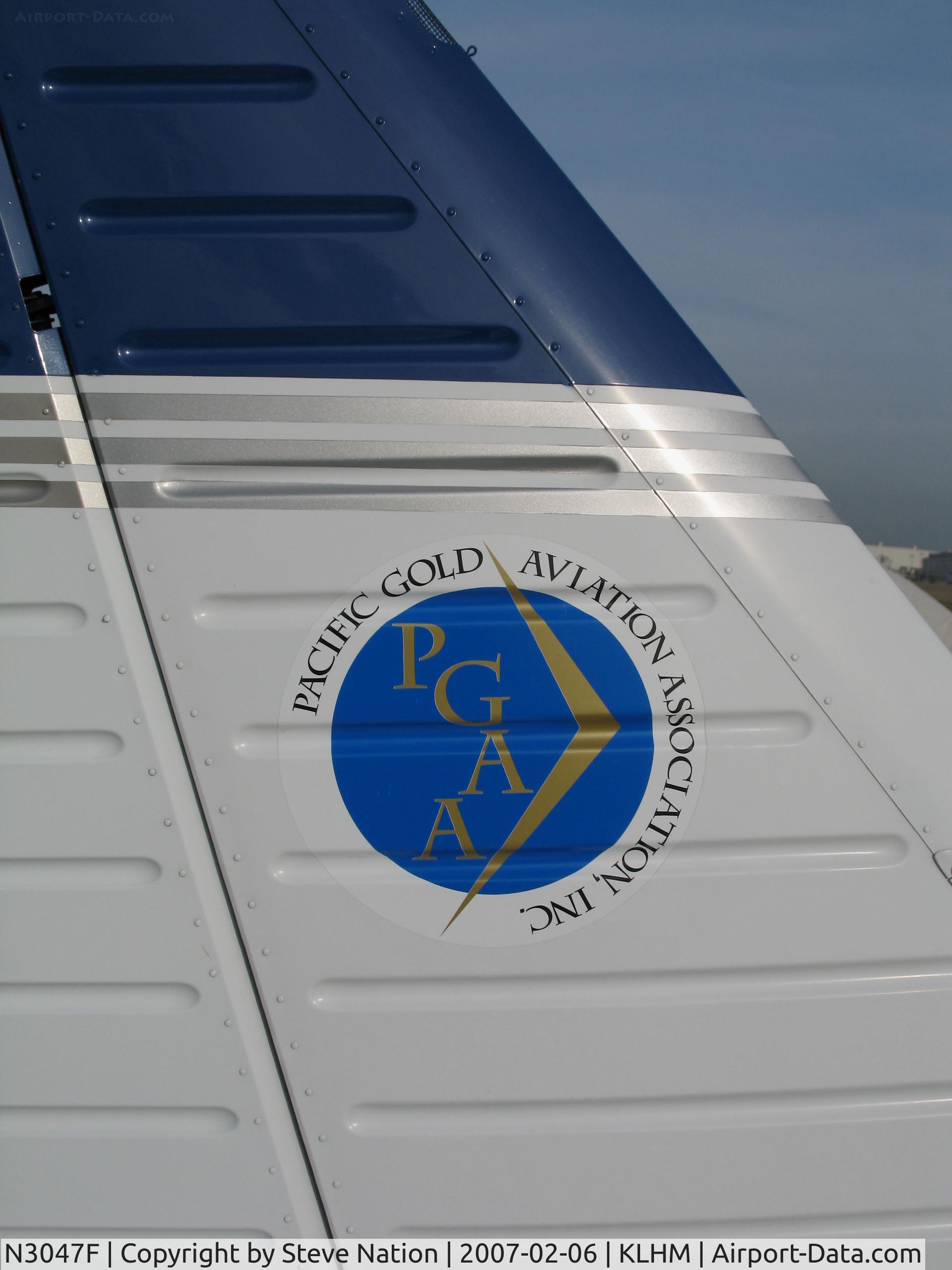 N3047F, 1978 Piper PA-28-181 Archer C/N 28-7990224, Close-up of tail emblem on Pacific Gold Aviation Associates 1978 Piper PA-28-181 Cherokee @ Lincoln Regional Airport (Karl Harder Field), CA home base
