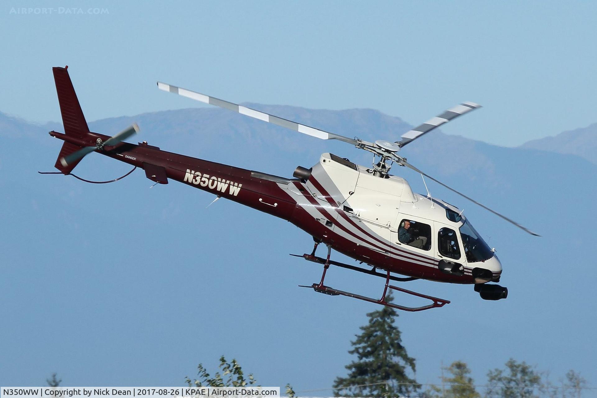 N350WW, 1989 Eurocopter AS-350B-2 Ecureuil Ecureuil C/N 2228, Gulfstream was using this helicopter to shoot the G650ER last weekend here at KPAE