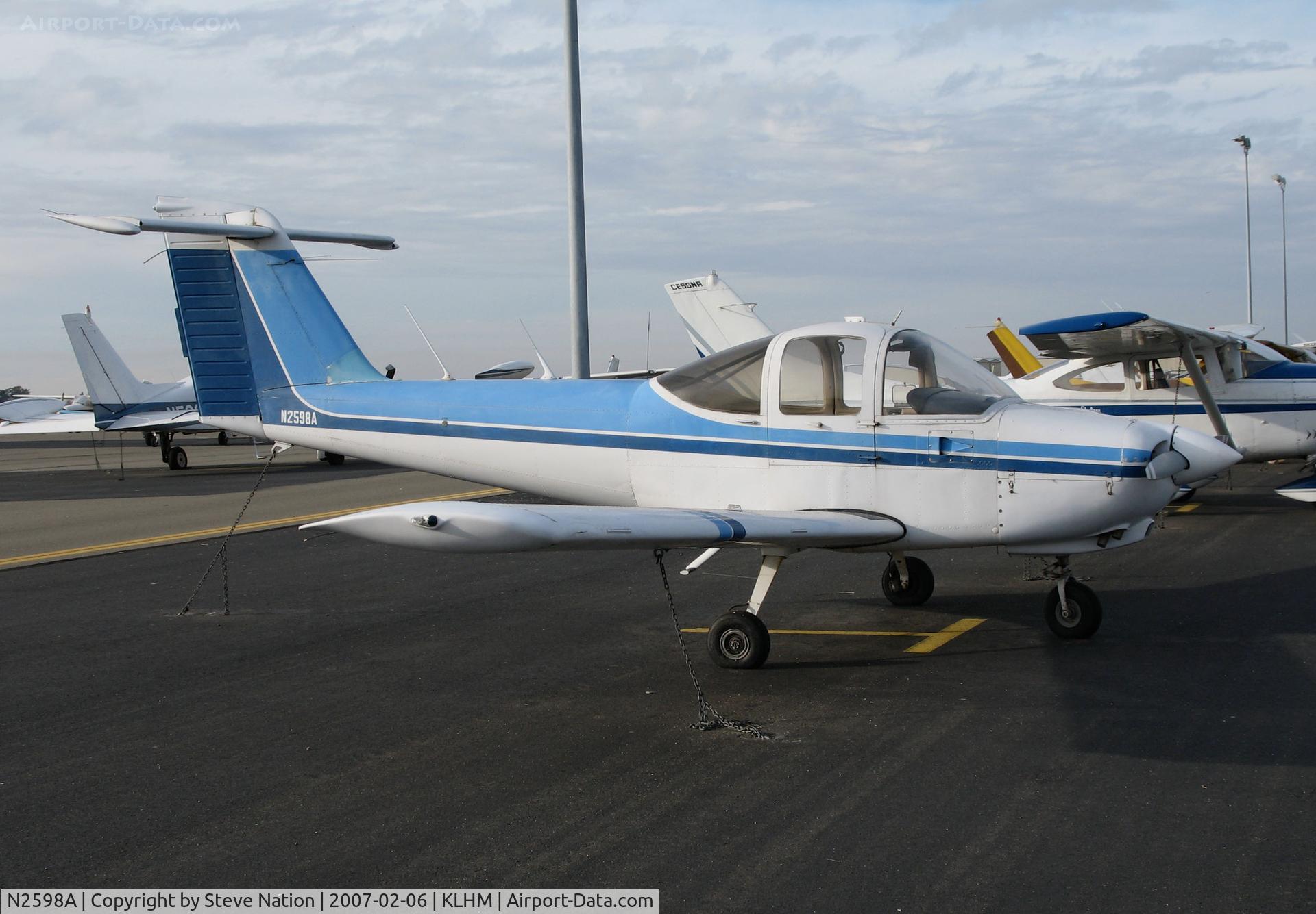 N2598A, 1978 Piper PA-38-112 Tomahawk Tomahawk C/N 38-78A0770, Locally-based 1978 Piper PA-38-112 Tomahawk @ Lincoln Regional Airport (Karl Harder Field), CA