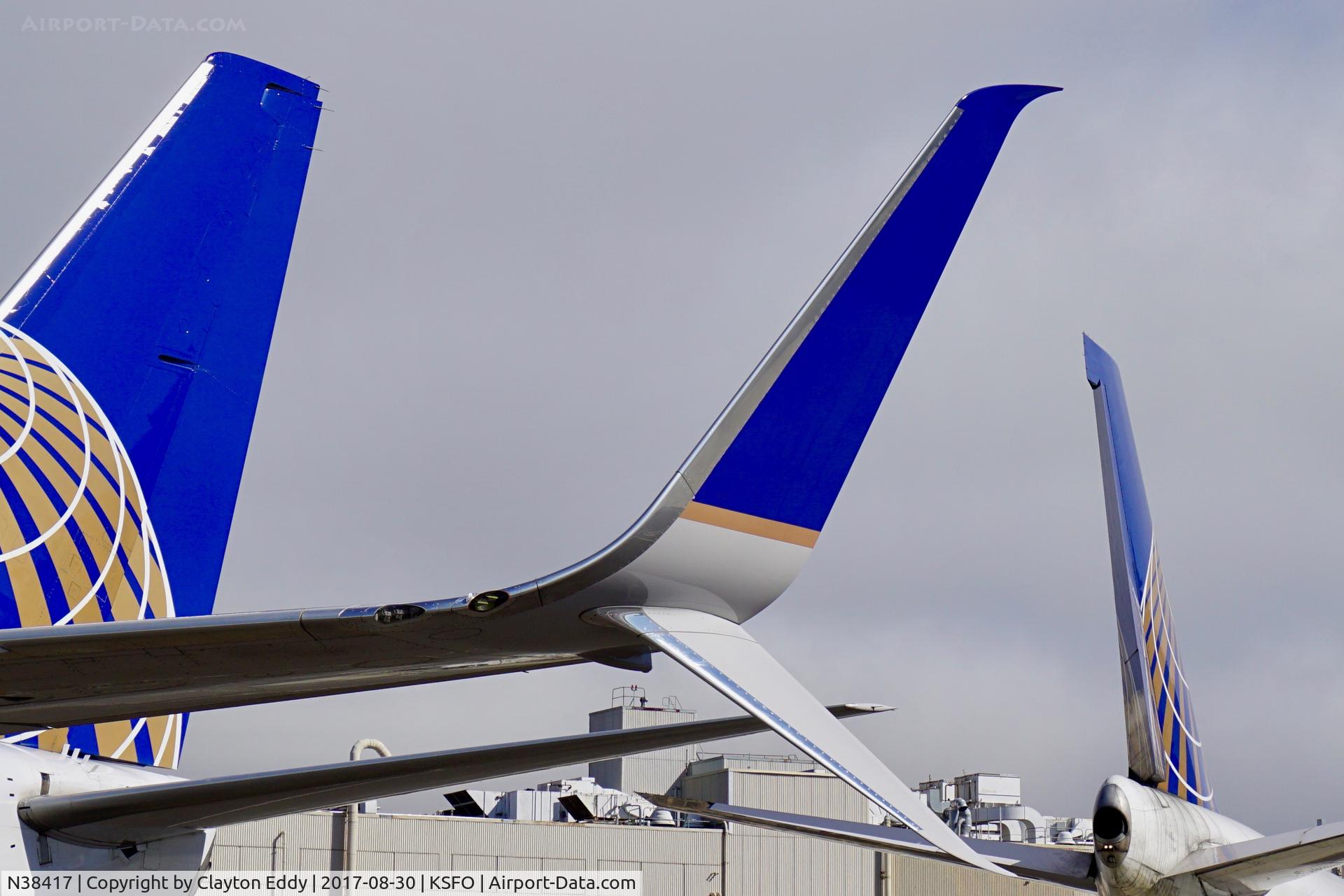 N38417, 2008 Boeing 737-924/ER C/N 31665, SFO 2017.