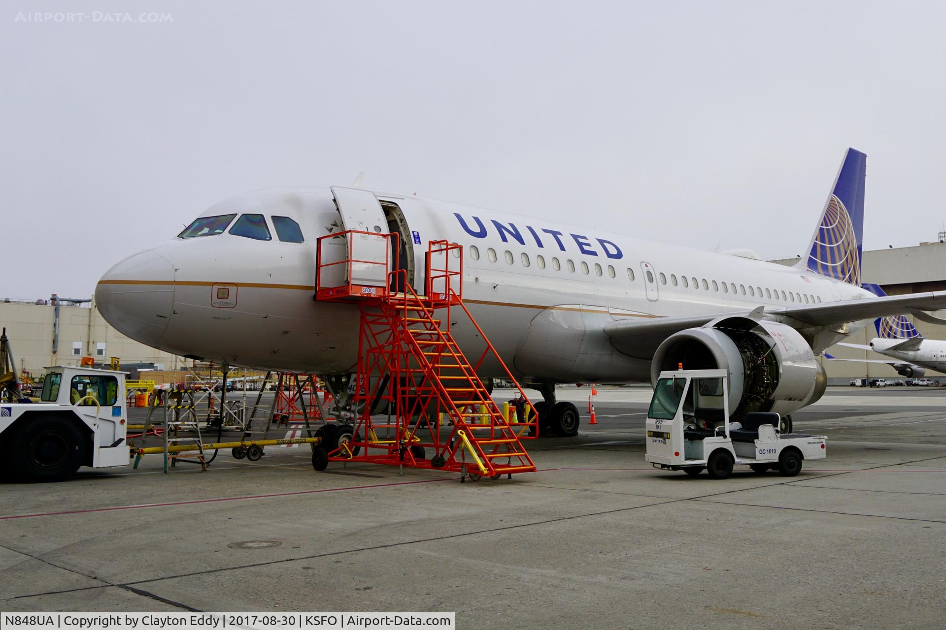 N848UA, 2002 Airbus A319-131 C/N 1647, SFO 2017.