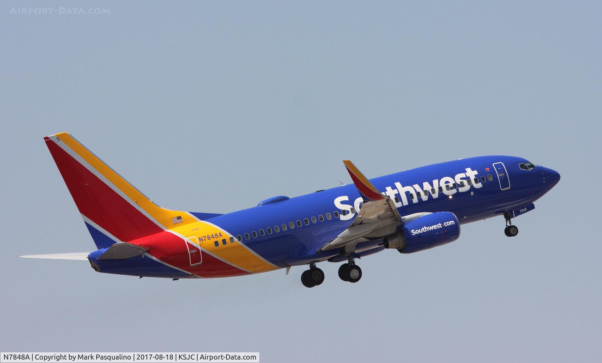 N7848A, 2005 Boeing 737-752 C/N 34298, Boeing 737-700