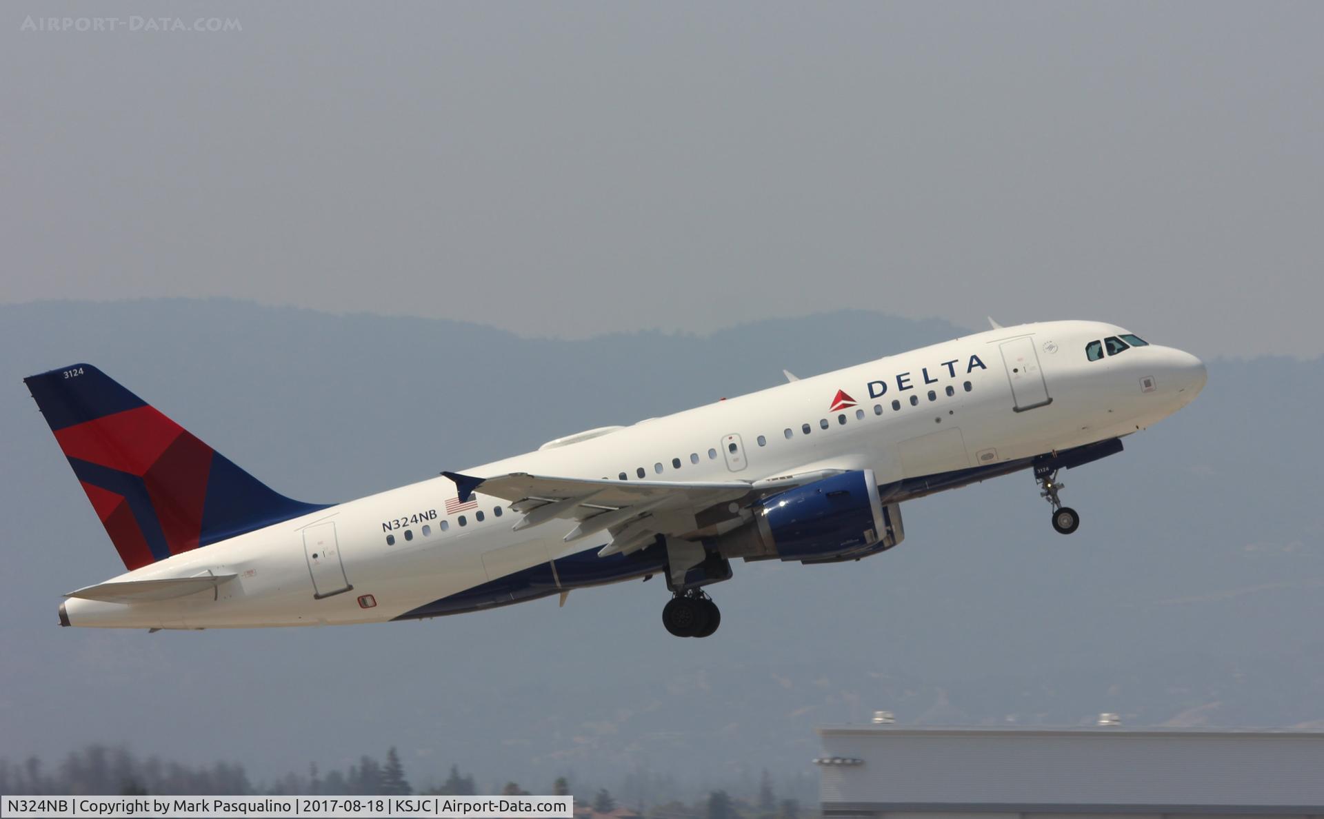 N324NB, 2001 Airbus A319-114 C/N 1456, Airbus A319