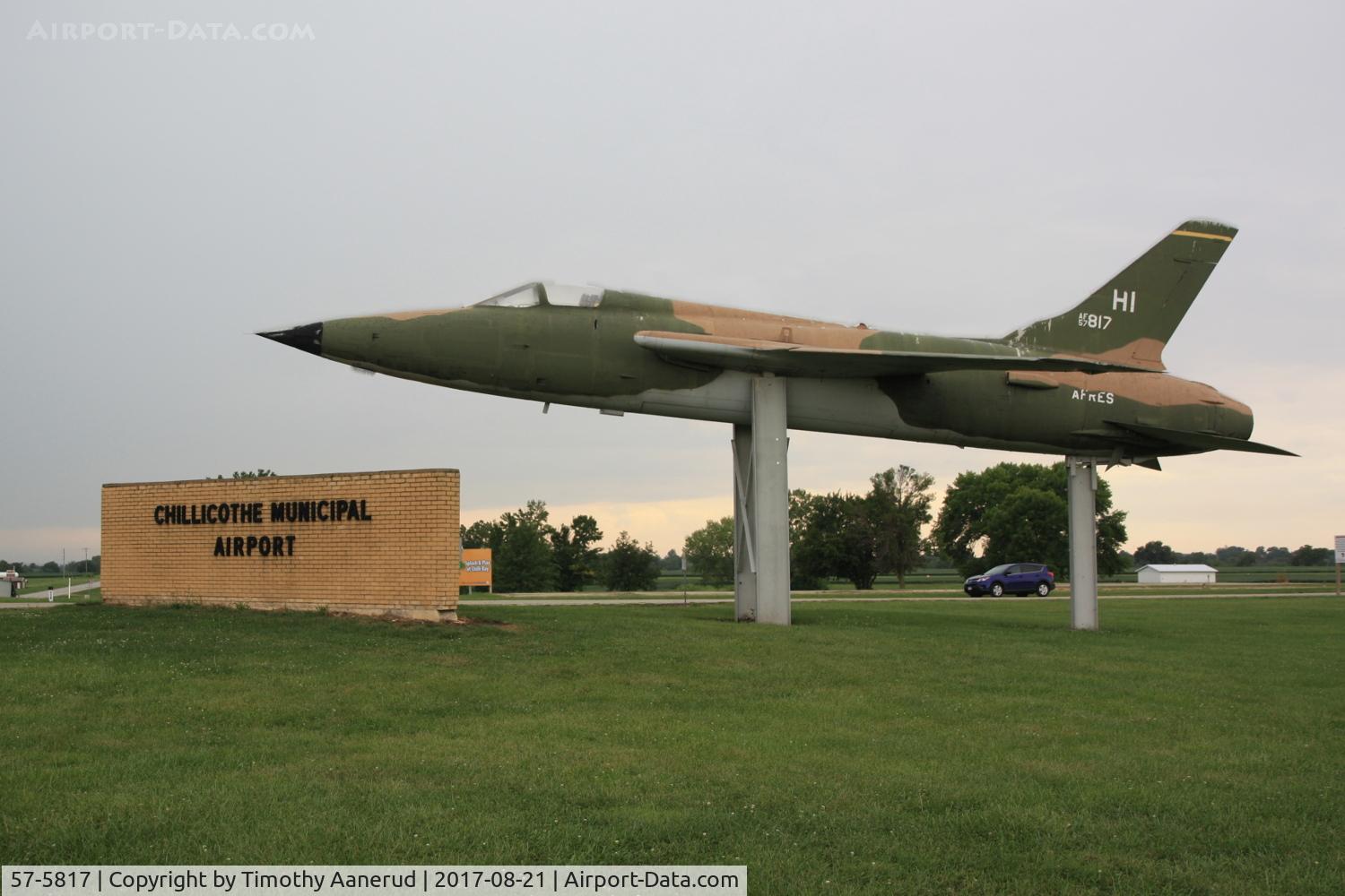 57-5817, 1957 Republic F-105B-20-RE C/N B54, 1957 Republic F-105B-20-RE, c/n: B54