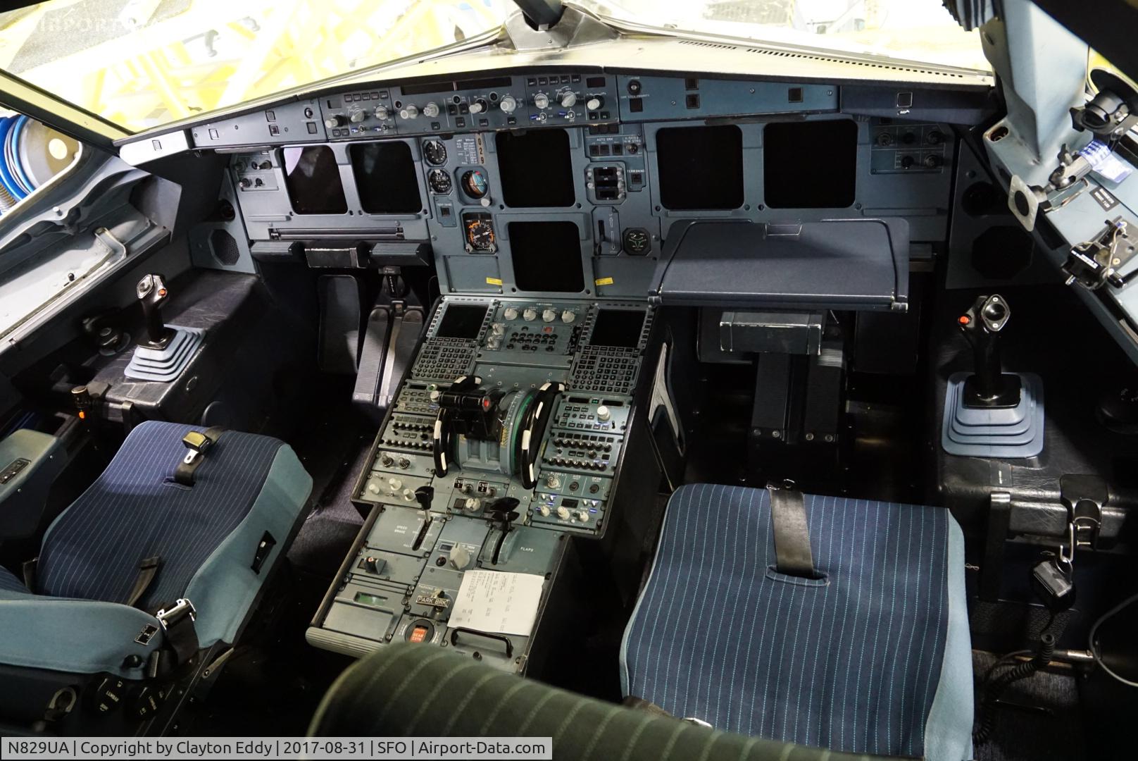 N829UA, 2000 Airbus A319-131 C/N 1211, SFO 2017.