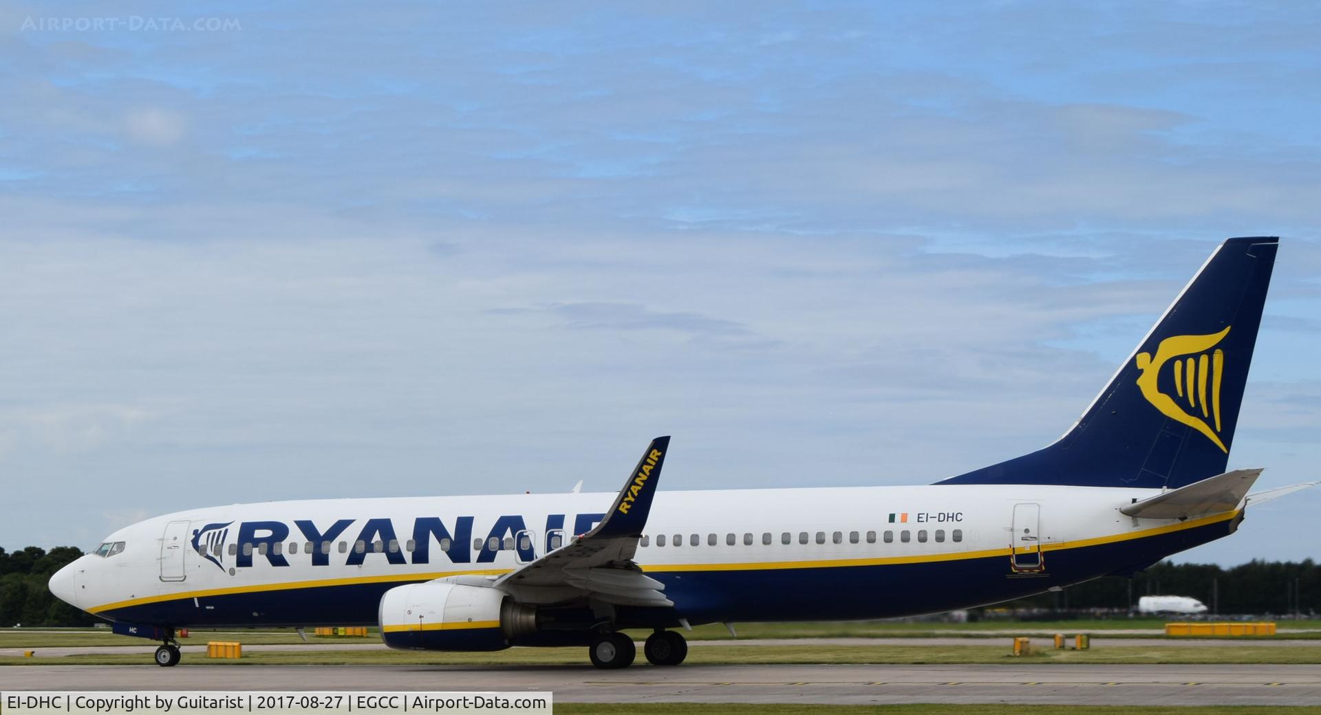 EI-DHC, 2005 Boeing 737-8AS C/N 33573, At Manchester
