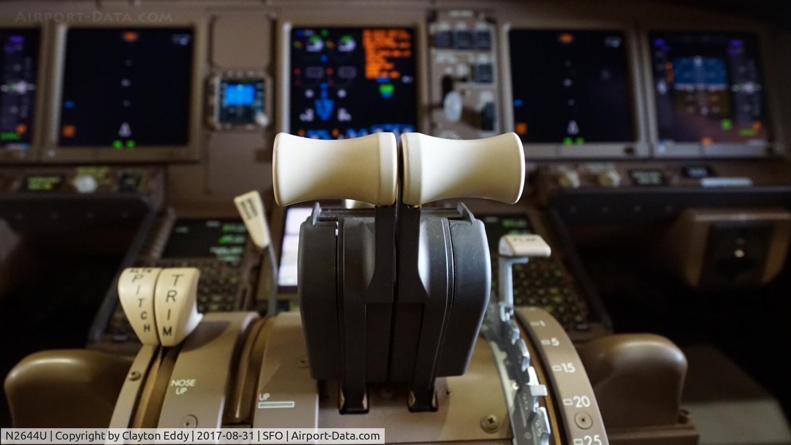 N2644U, 2017 Boeing 777-300/ER C/N 63724, SFO 2017.